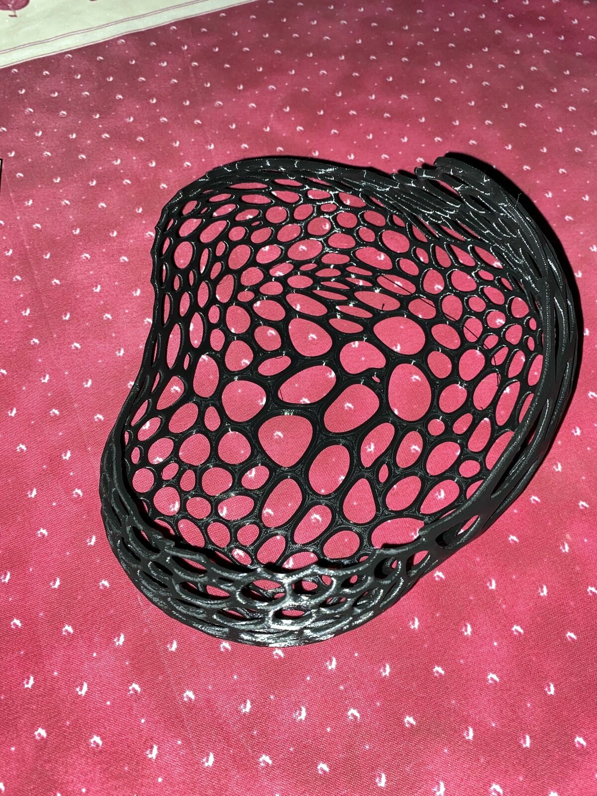 White 3D printed bowl with wavy parametric geometry